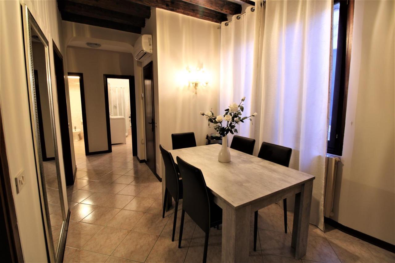 Central And Spacious Apartment Venezia Eksteriør bilde
